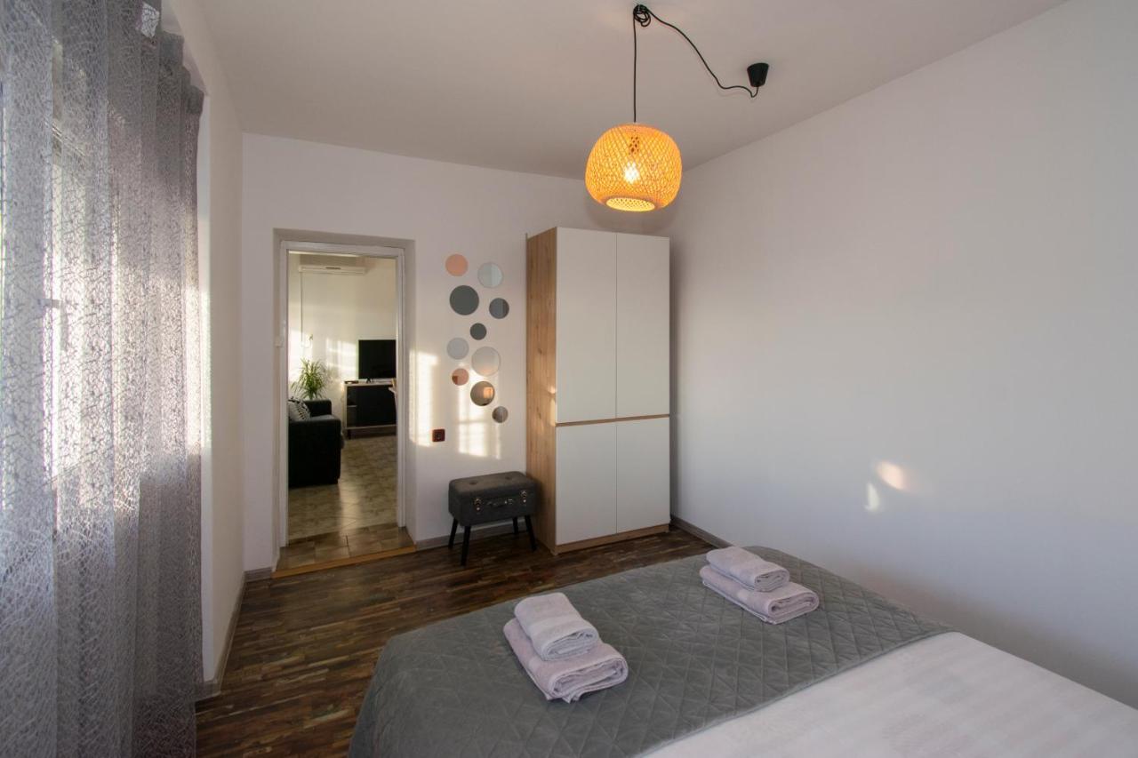 Apartman Fuma ロヴィニ エクステリア 写真