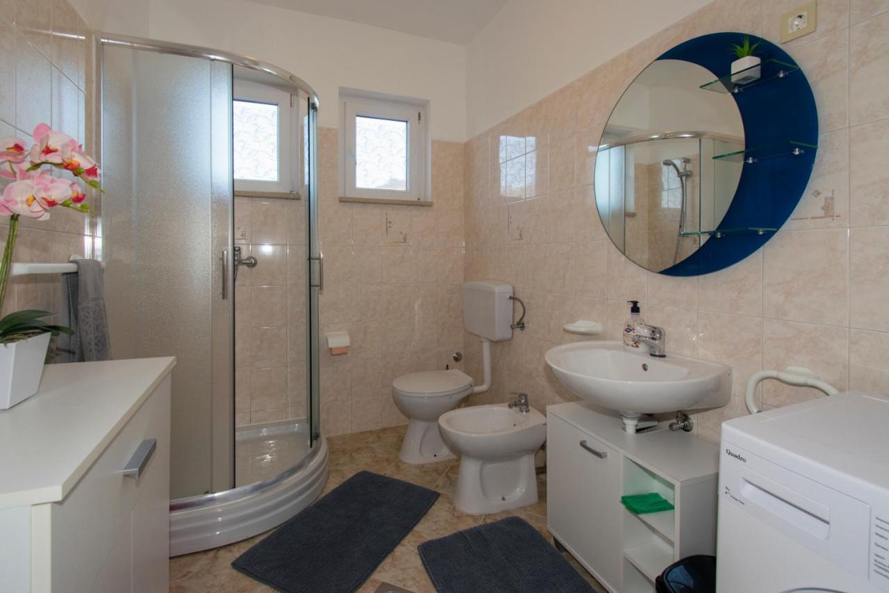 Apartman Fuma ロヴィニ エクステリア 写真